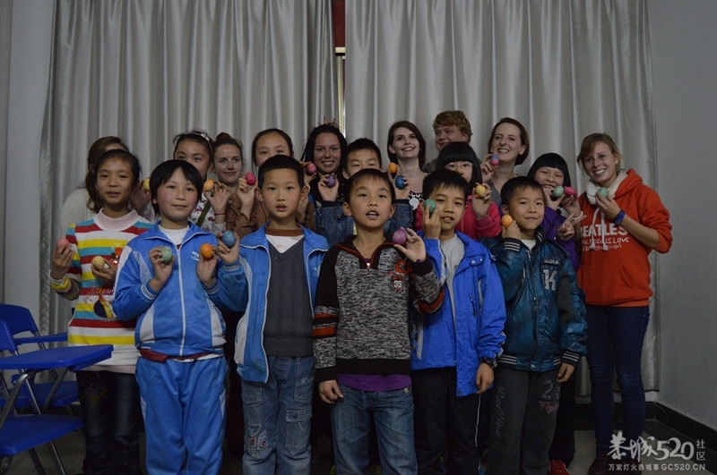 复活节画彩蛋啦~~~873 / 作者:Renee / 帖子ID:66762