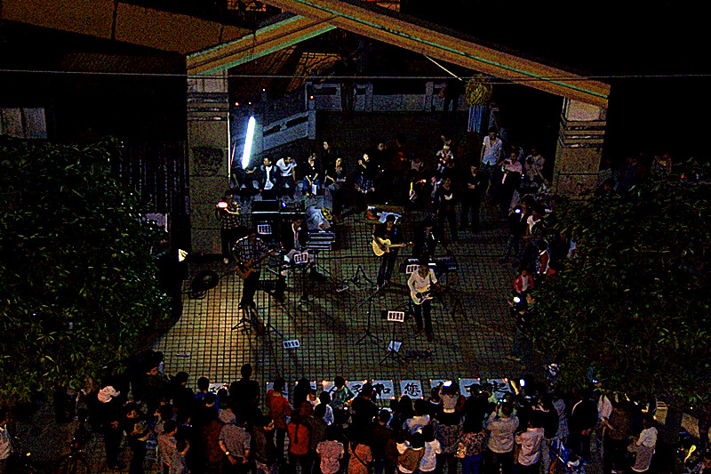 520心系雅安 音乐烛光祈福会  圆满成功！(视频.图片集中营）13 / 作者:瑶乡看兰 / 帖子ID:67345