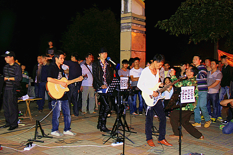 520心系雅安 音乐烛光祈福会  圆满成功！(视频.图片集中营）835 / 作者:瑶乡看兰 / 帖子ID:67345
