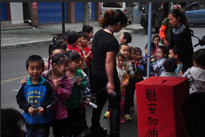 情系四川 心连雅安412 / 作者:回眸一笑 / 帖子ID:67578