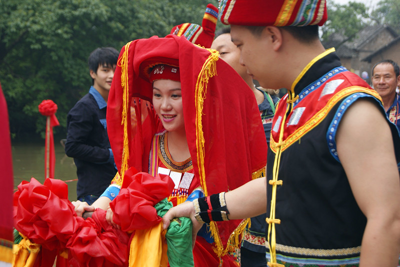 西岭杨溪村首届牛王节现场照片715 / 作者:翠峰紫阳 / 帖子ID:68085