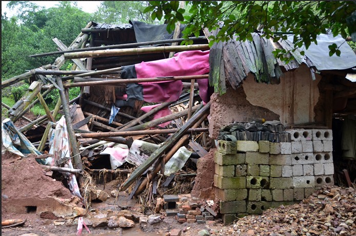 恭城520社区带领众人慰问灾后山区525 / 作者:星想事成 / 帖子ID:68121