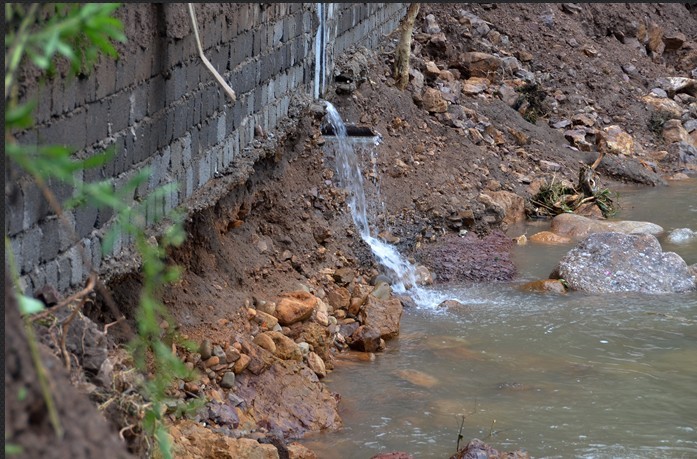 恭城520社区带领众人慰问灾后山区625 / 作者:星想事成 / 帖子ID:68121