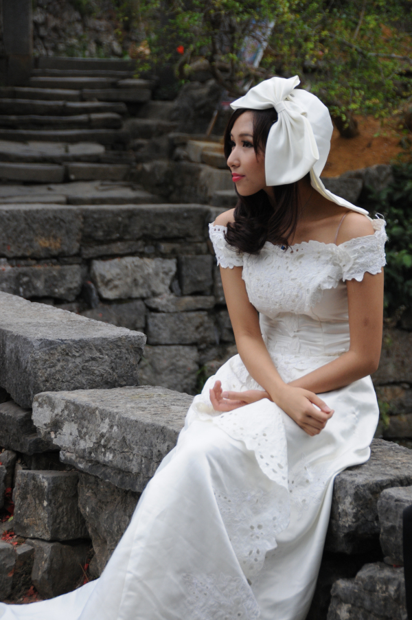 美女驻足黄姚古镇 彰显古镇唯美风情178 / 作者:xdgn920202 / 帖子ID:68255