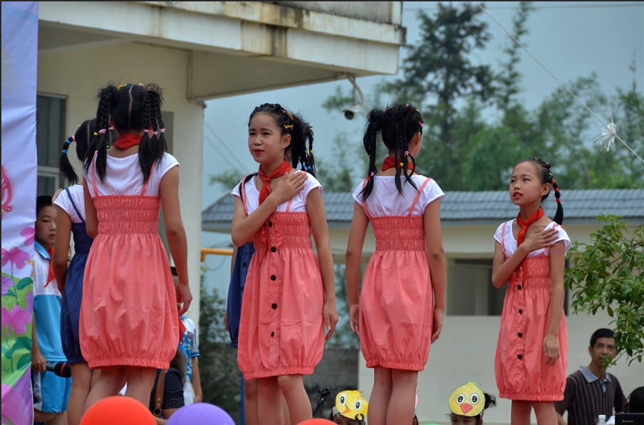 恭城520社区 回忆童年慰问平安小学  活动 剪影869 / 作者:星想事成 / 帖子ID:68458
