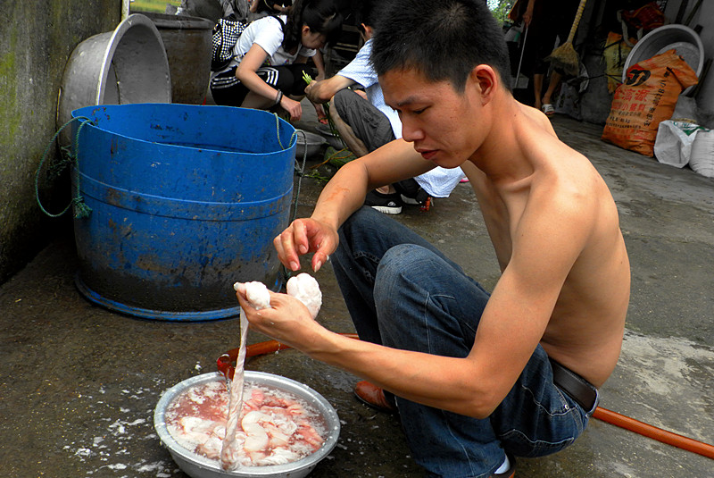 恭城美食群杀猪活动精彩景集！精彩照片加载中！！44楼更精彩！！559 / 作者:柚子壳※ / 帖子ID:69911