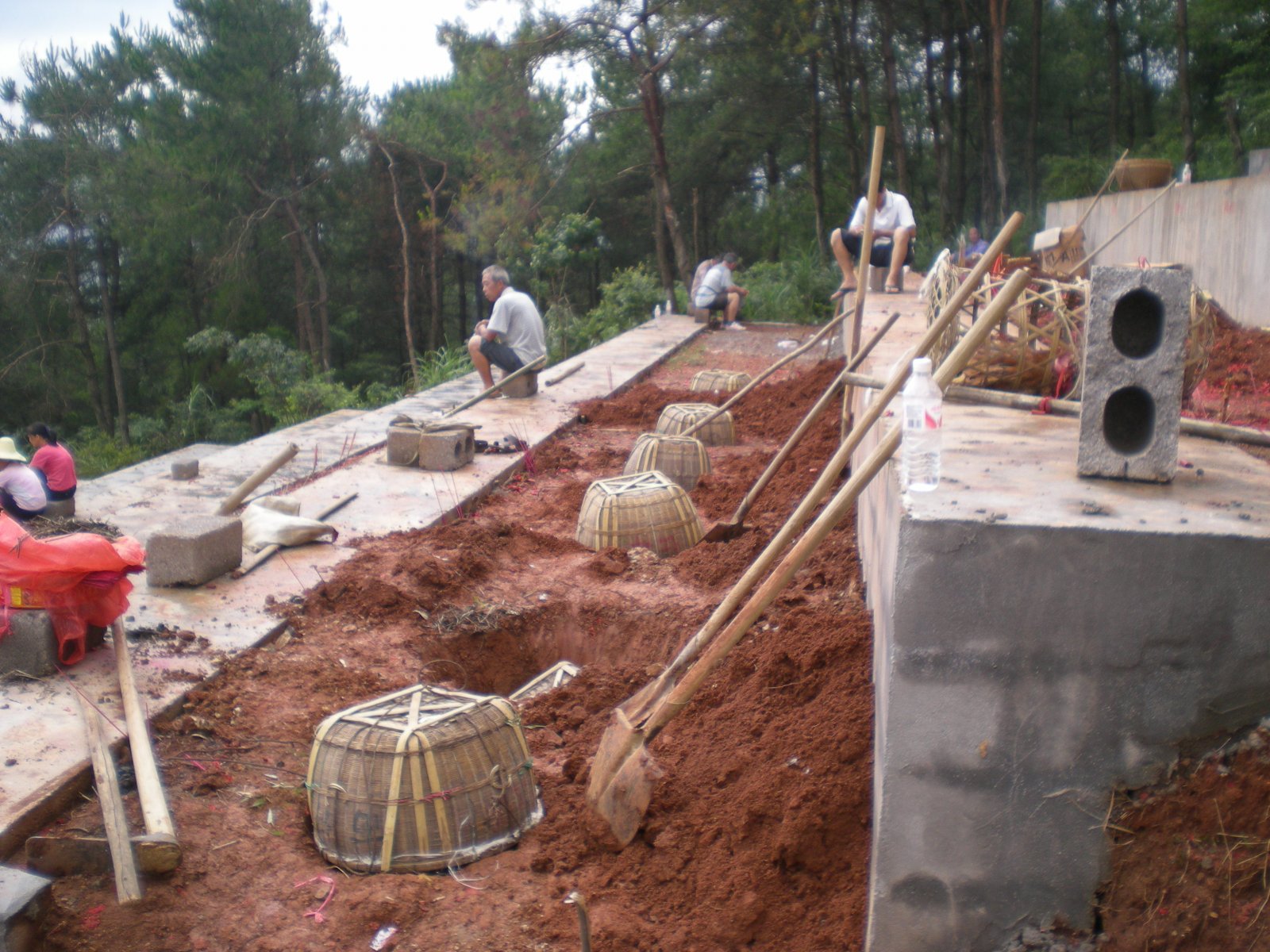 恭城超低价征收土地建公墓290 / 作者:密密转 / 帖子ID:91655