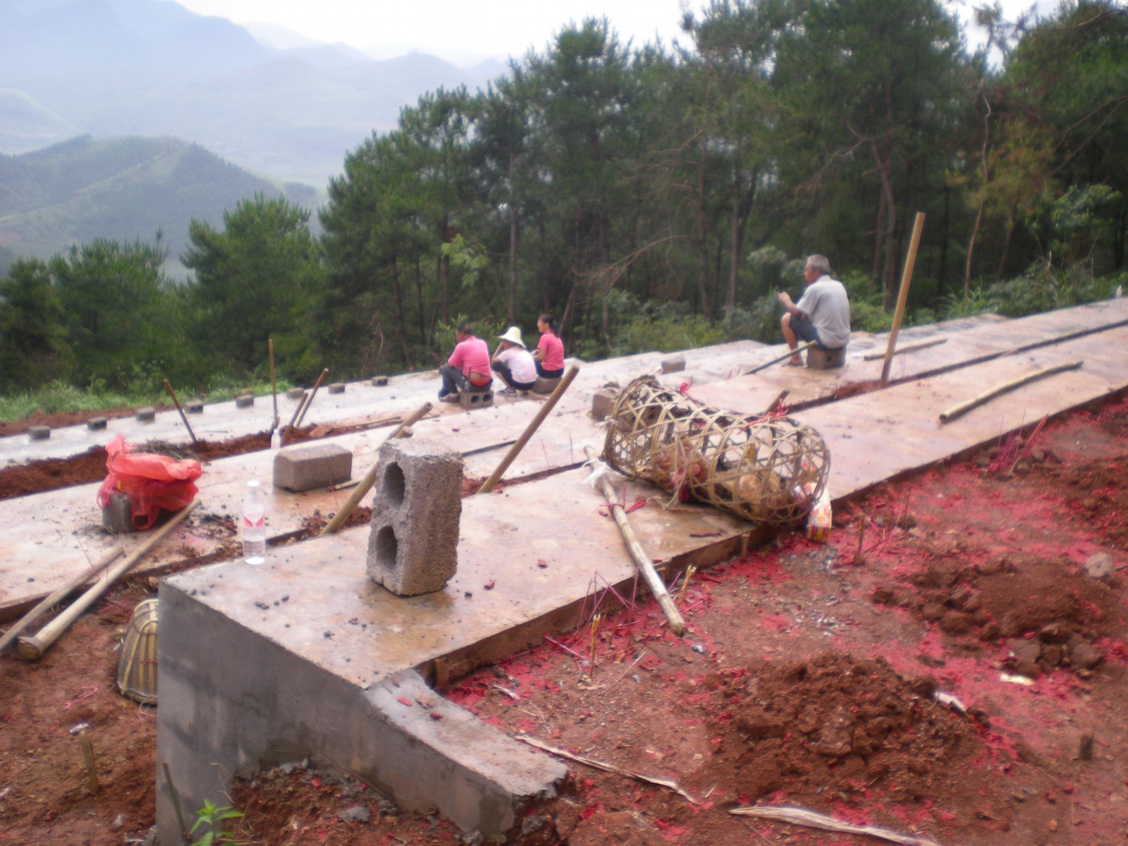 恭城超低价征收土地建公墓926 / 作者:密密转 / 帖子ID:91655