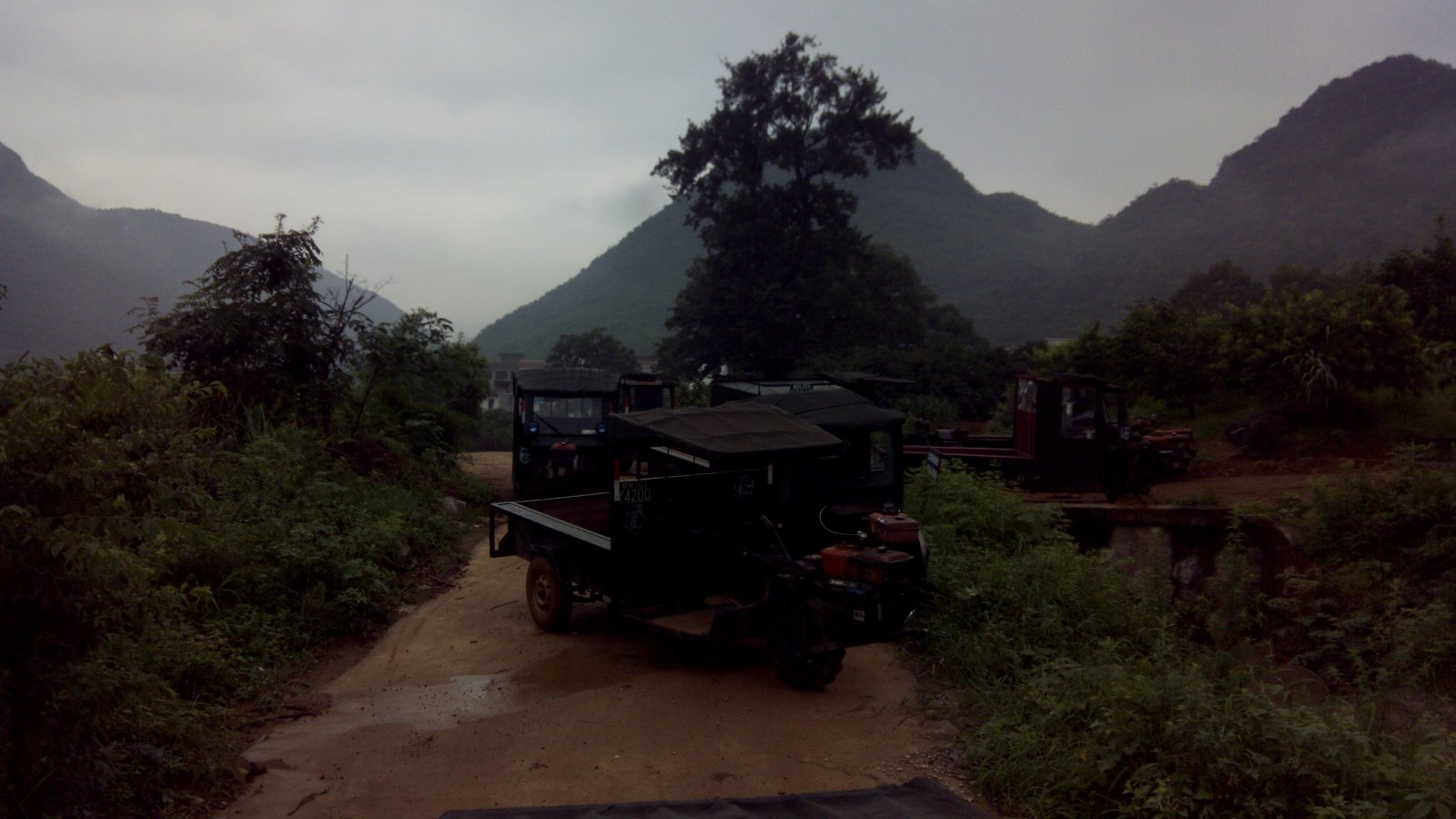 恭城超低价征收土地建公墓557 / 作者:密密转 / 帖子ID:91655