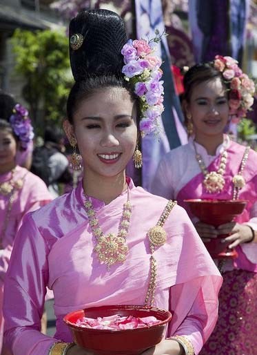泰国美女“供过于求” 大量剩女等你娶668 / 作者:じ静水流深↘ / 帖子ID:91663