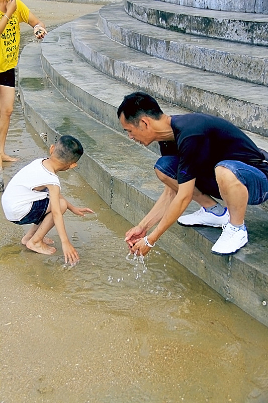 东兴-北海我们回来咯··680 / 作者:瑶乡看兰 / 帖子ID:91808