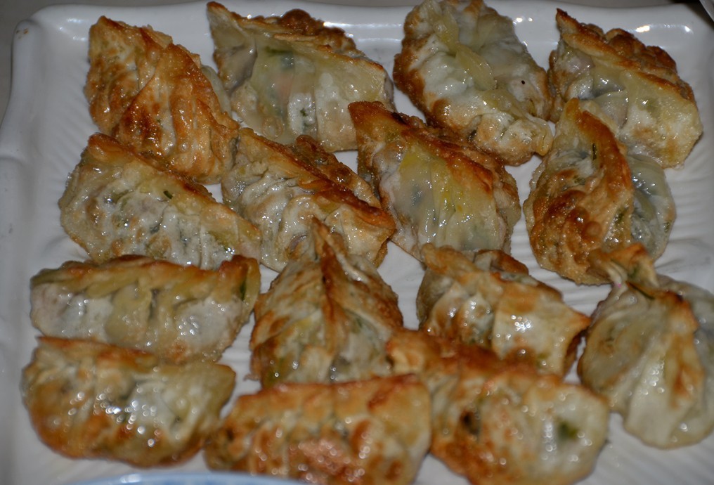 包饺子了哦 ！！嘿嘿  童年的感觉。248 / 作者:星想事成 / 帖子ID:94399