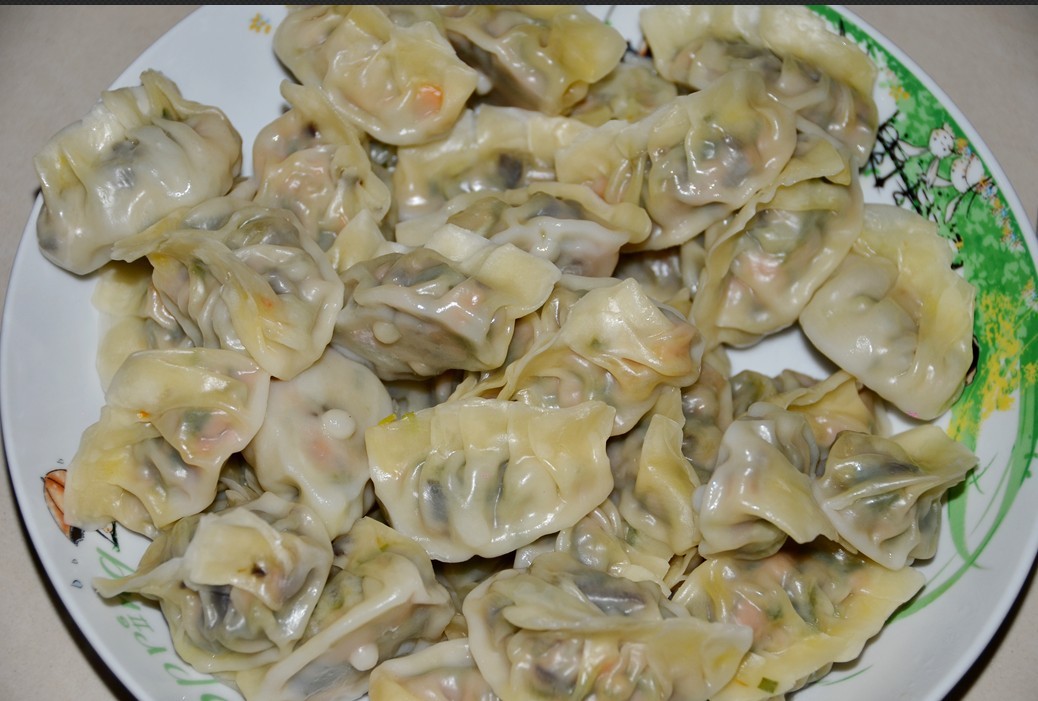 包饺子了哦 ！！嘿嘿  童年的感觉。151 / 作者:星想事成 / 帖子ID:94399