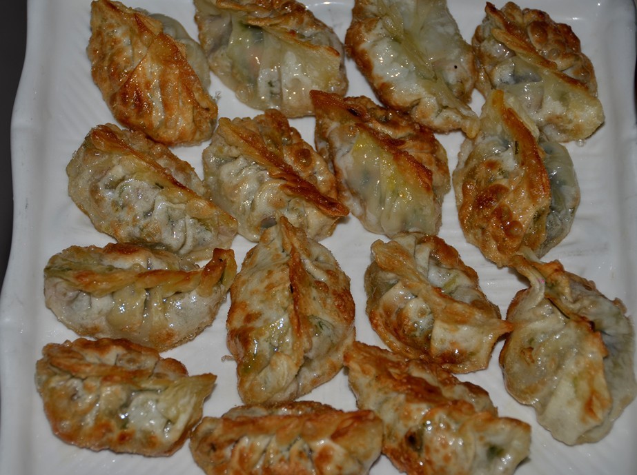 包饺子了哦 ！！嘿嘿  童年的感觉。962 / 作者:星想事成 / 帖子ID:94399