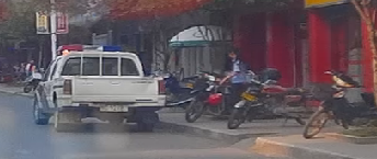 当交警自己乱停放的时候。。。。。。633 / 作者:agc2013 / 帖子ID:95658