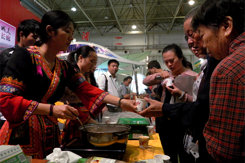 恭城参加第四届国际旅博会获圆满成功130 / 作者:柚子壳※ / 帖子ID:95696