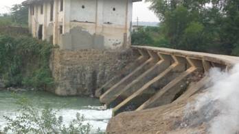 某镇某村某处垃圾124 / 作者:某镇村委 / 帖子ID:97241