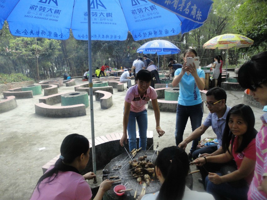 2013.11. 03在深圳石岩温泉度假村聚会烧烤115 / 作者:漂泊浪子xian / 帖子ID:97334