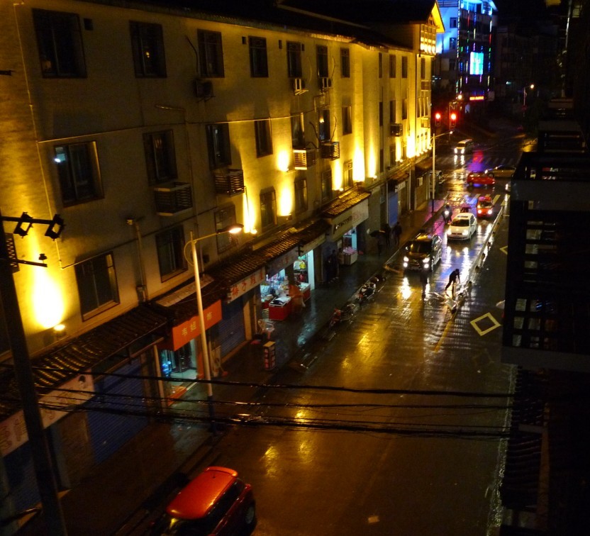 刚看到车祸-----警车741 / 作者:飞天鼠 / 帖子ID:97453