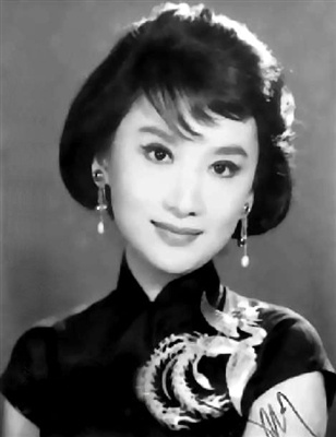 金庸的三任妻子、他暗恋的和笔下的女人846 / 作者:茶江源 / 帖子ID:99724