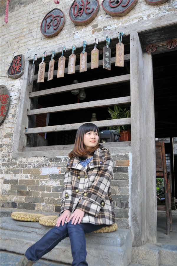 小清新美女在黄姚古镇享受冬日暖阳462 / 作者:四夕洛 / 帖子ID:99820