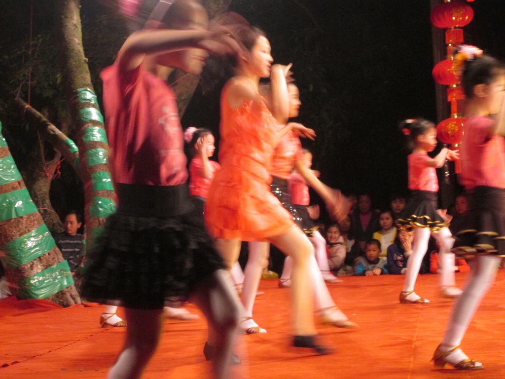 西岭村文艺晚会----越来越好之村晚466 / 作者:8277 / 帖子ID:99970