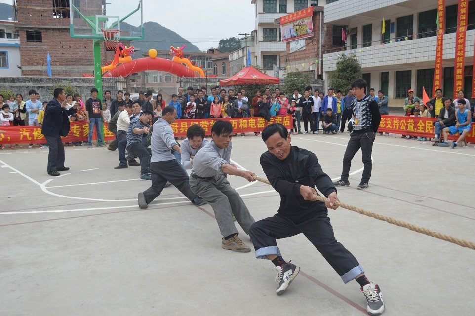 2014年度下宋村“恒义杯”篮球、拔河赛圆满结束！86 / 作者:熞蔃棏疲憊 / 帖子ID:100006