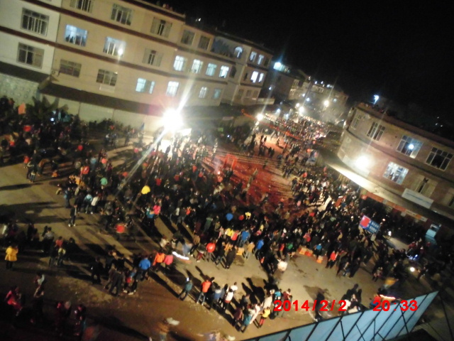 势江 大年初三晚  炸龙节705 / 作者:758779802 / 帖子ID:100077