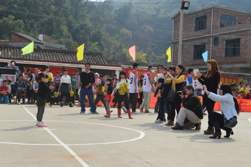 烦请管理员帮忙删帖，谢谢！869 / 作者:熞蔃棏疲憊 / 帖子ID:100227