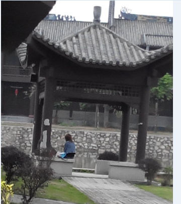 香市影视城813 / 作者:恭城人66 / 帖子ID:100621