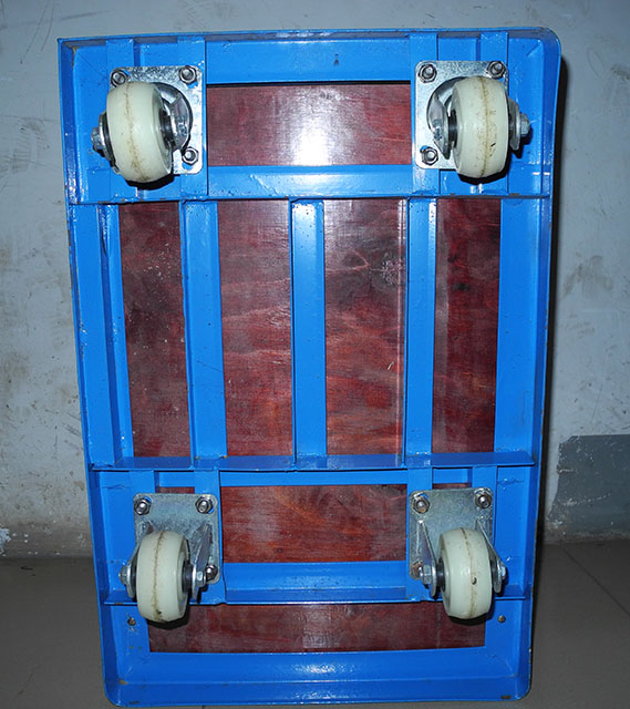 便宜出售新手拖车一部（见图）865 / 作者:有瘾头 / 帖子ID:100638