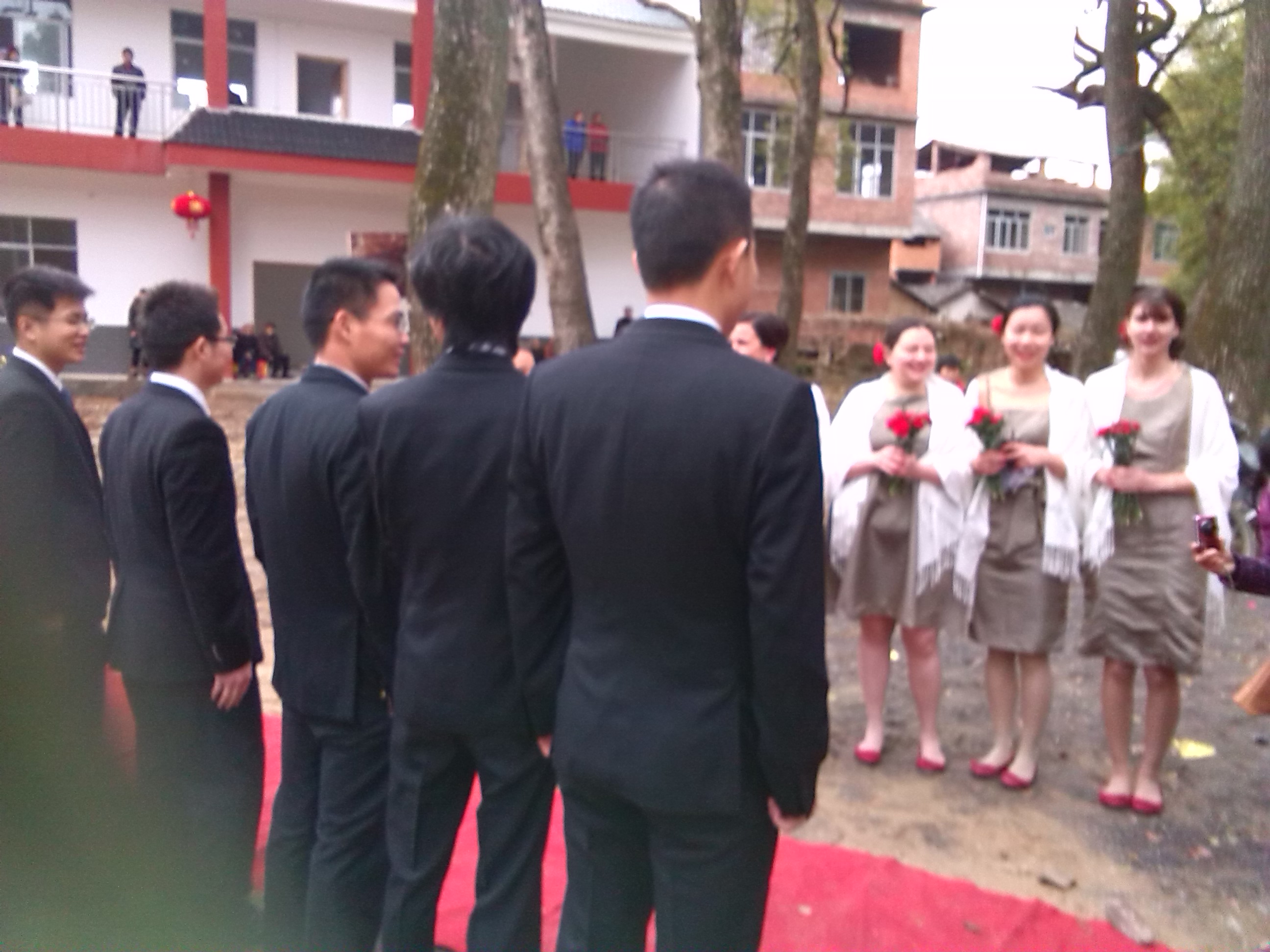 百年婚庆筹办新西兰美女嫁罗家寨音乐天才！424 / 作者:百年婚庆 / 帖子ID:100707