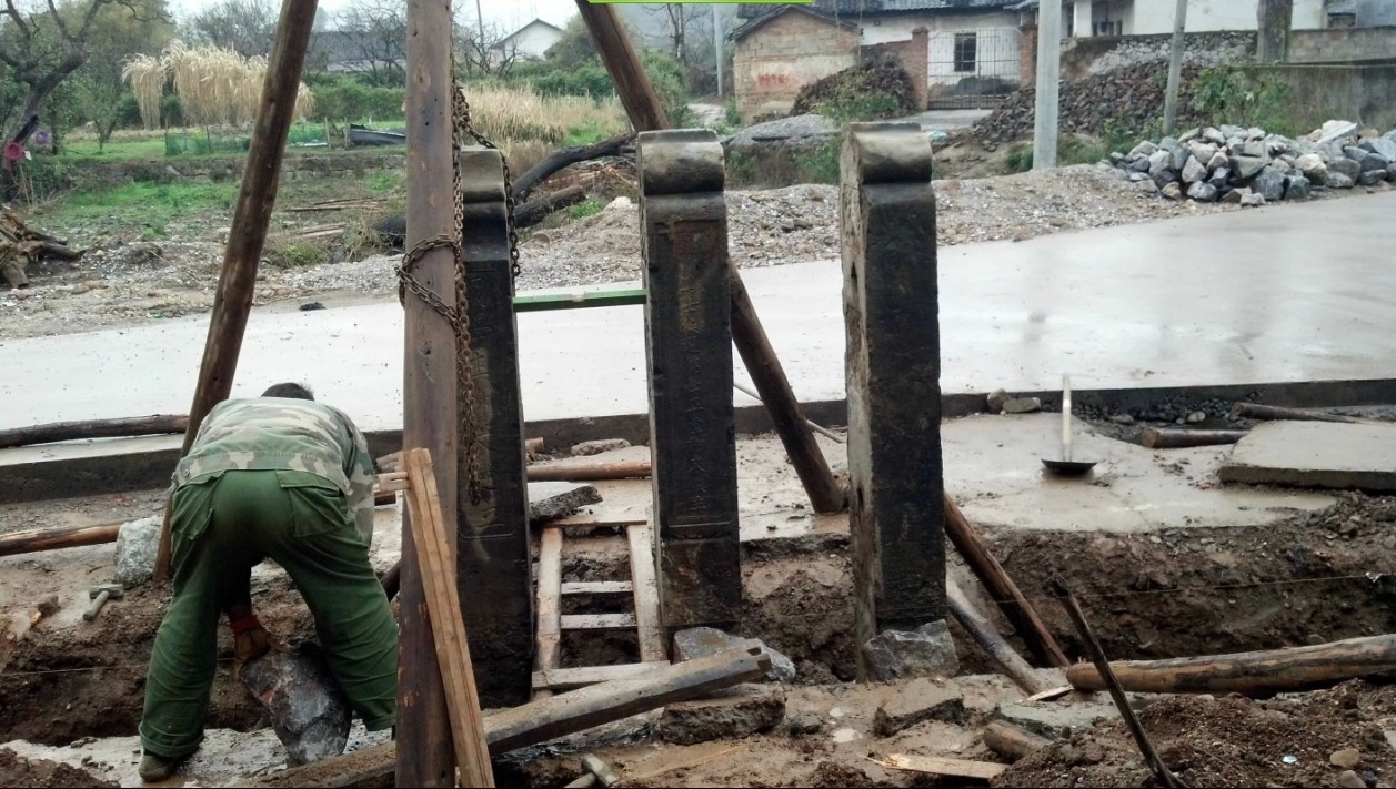 加会太平村：谢氏宗祠古石桅杆修复工作开始984 / 作者:东岭樵歌 / 帖子ID:100722