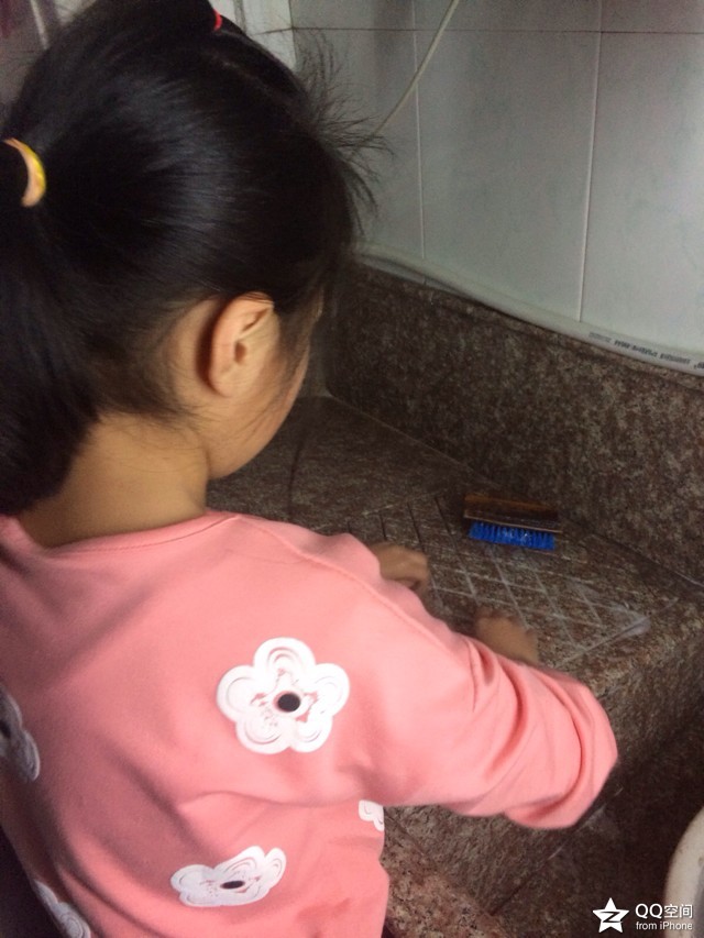 我是妈妈的小帮手949 / 作者:小雨点 / 帖子ID:100909