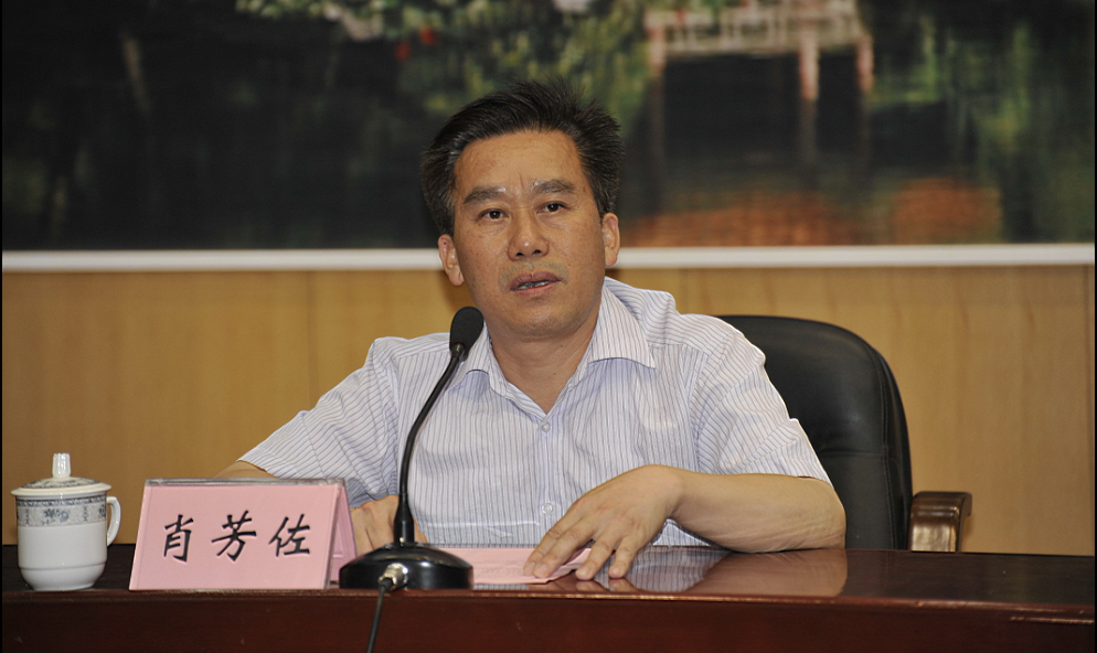 肖芳佐不再担任广西自治区民族事务委员会副主任职务482 / 作者:风油精 / 帖子ID:101021