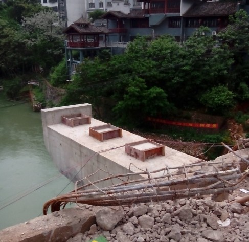 恭城茶江大桥扩建工程进入铺设桥面阶段902 / 作者:亡口月贝凡 / 帖子ID:101272