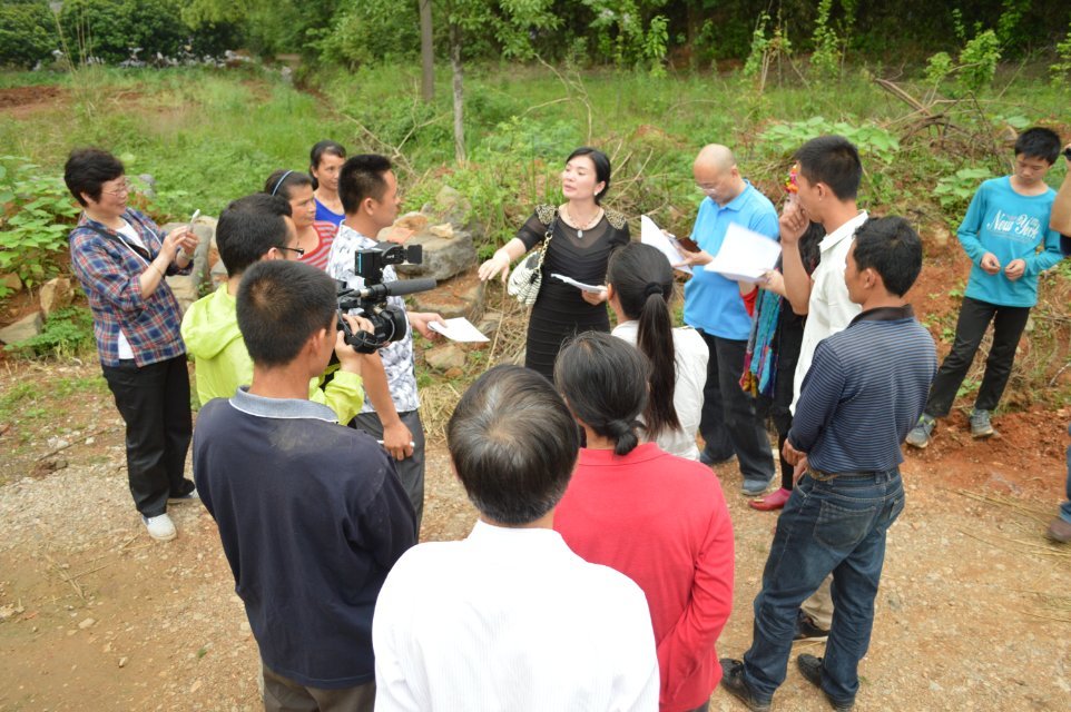 2014年4月25日晚上十点广西卫视《第一书记》播的就是我家蜜蜂，希望大家关注741 / 作者:@@@@@@ / 帖子ID:101507