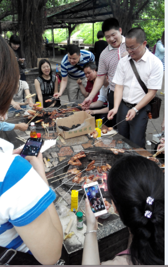平安的烧烤聚会858 / 作者:恭城人66 / 帖子ID:101546