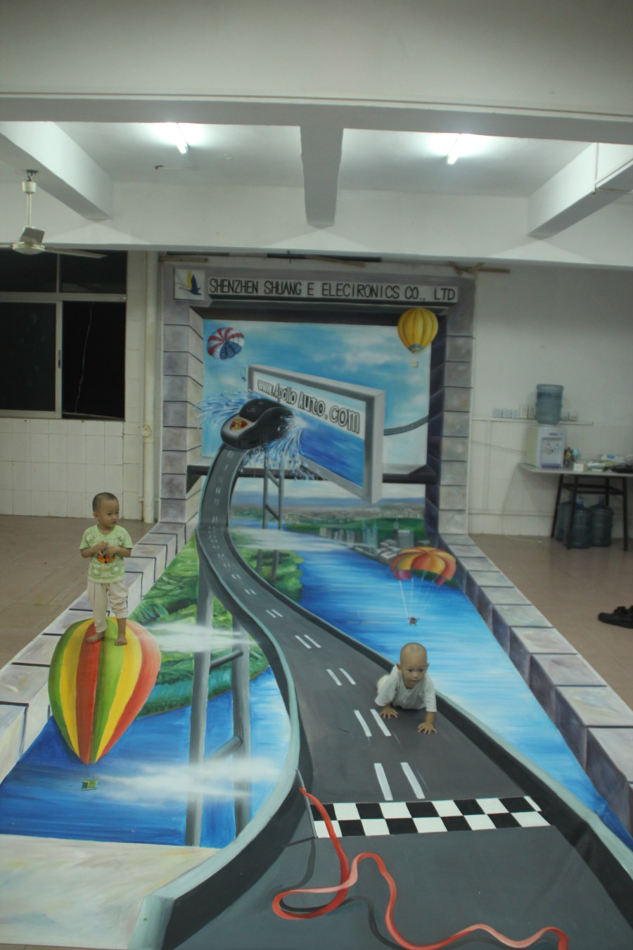 【一群手绘达人： 即将举办艺术墙绘展（3D彩绘）壁画展】】】911 / 作者:原来的那个点 / 帖子ID:101604