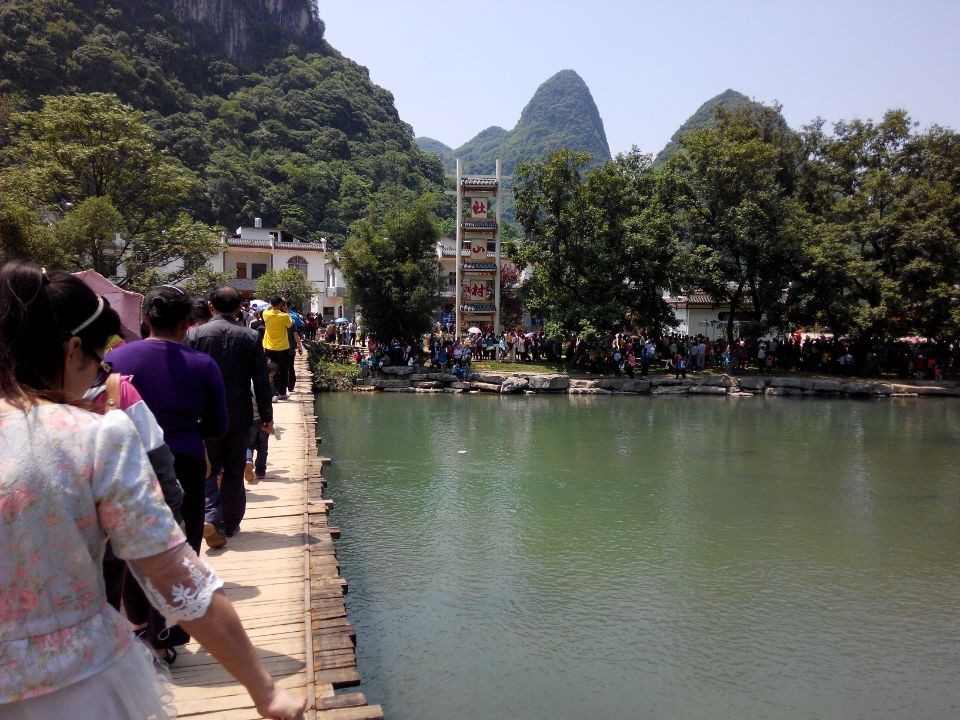 平安社山迎来五一旅游高峰752 / 作者:北辰 / 帖子ID:101626