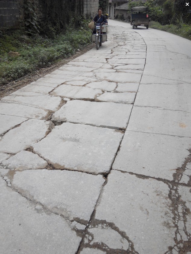 不堪重负的白溪的水泥路21 / 作者:山楂糖 / 帖子ID:101891