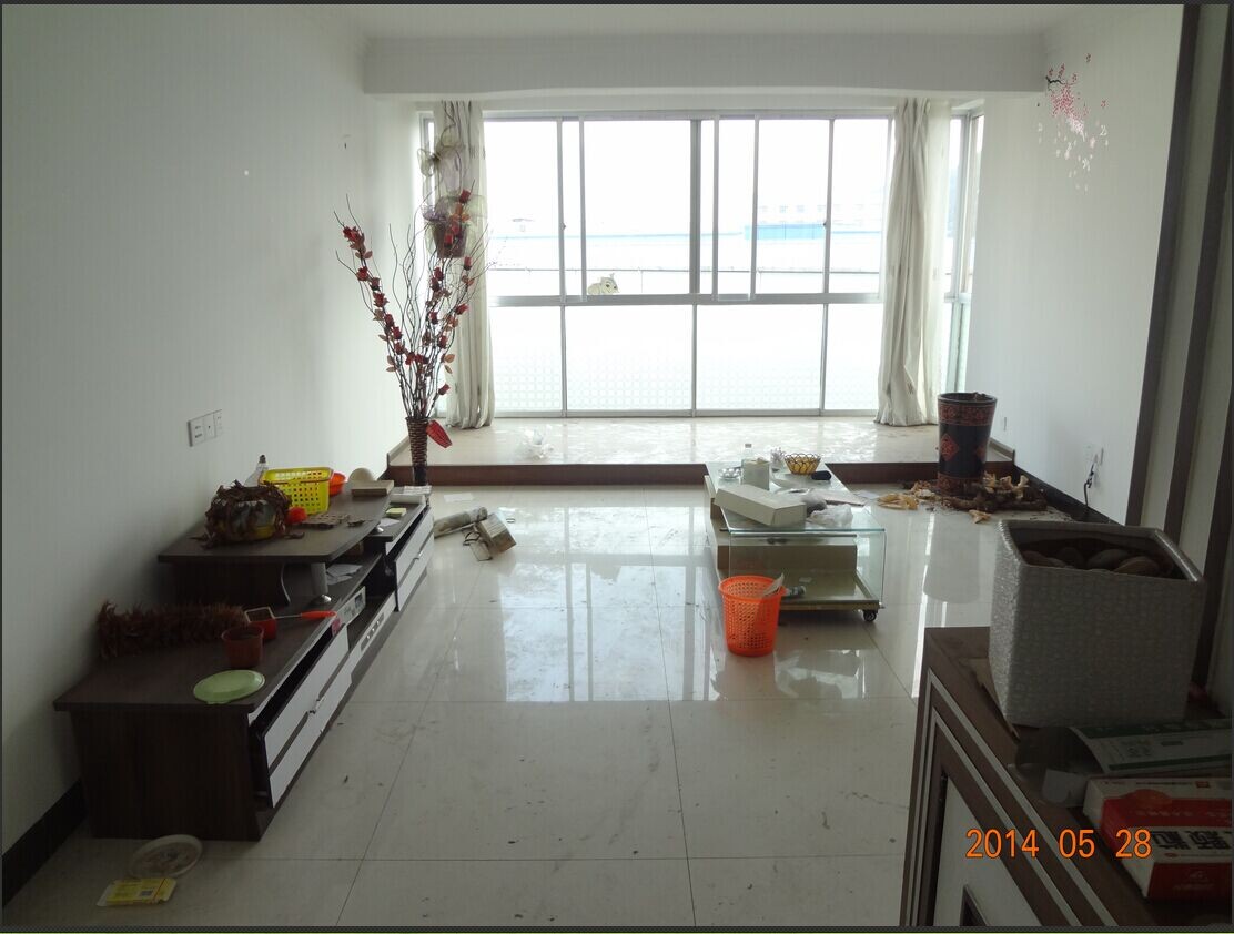 房子急售，2005年的房子。63万机不可失，失不再来。393 / 作者:小潴猪 / 帖子ID:102178
