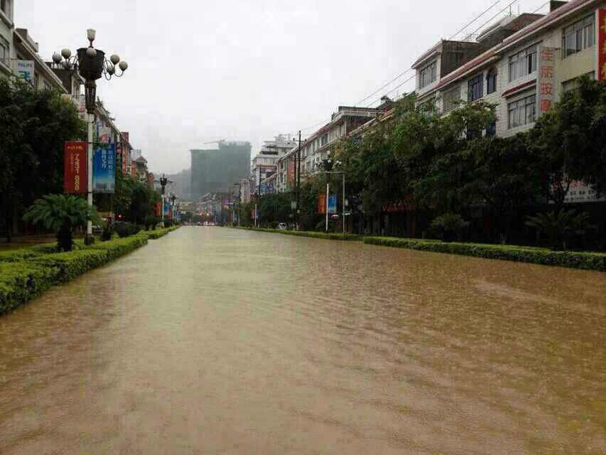 荔浦涨水了，恭城涨水了吗？944 / 作者:是非黑人 / 帖子ID:102296