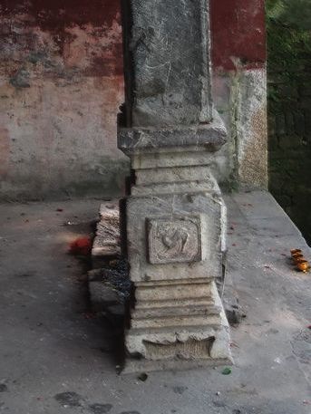 栗木关帝庙今天开始装新石墩！456 / 作者:山野图夫 / 帖子ID:102486