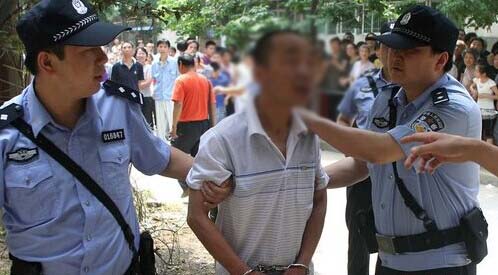 恭城男子吸毒过量产生幻觉 把母亲当妖怪捅死被批捕519 / 作者:社区小编 / 帖子ID:102555