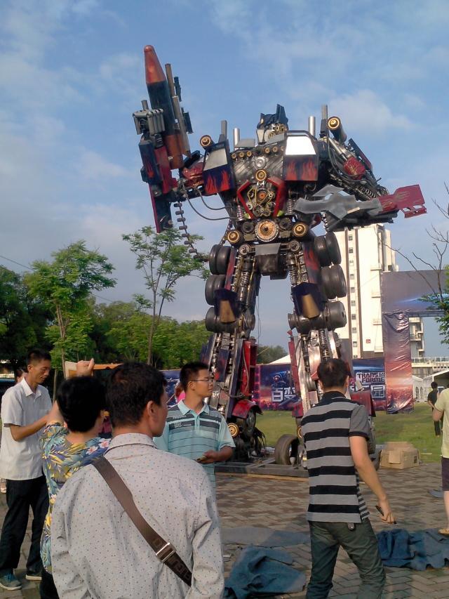 好大的变形金刚624 / 作者:易水清 / 帖子ID:102621