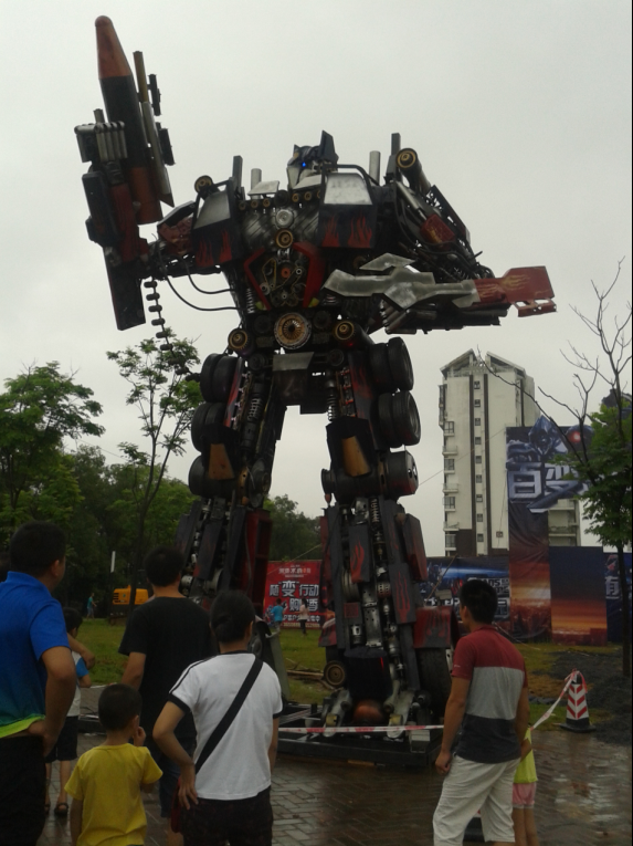 好大的变形金刚452 / 作者:易水清 / 帖子ID:102621
