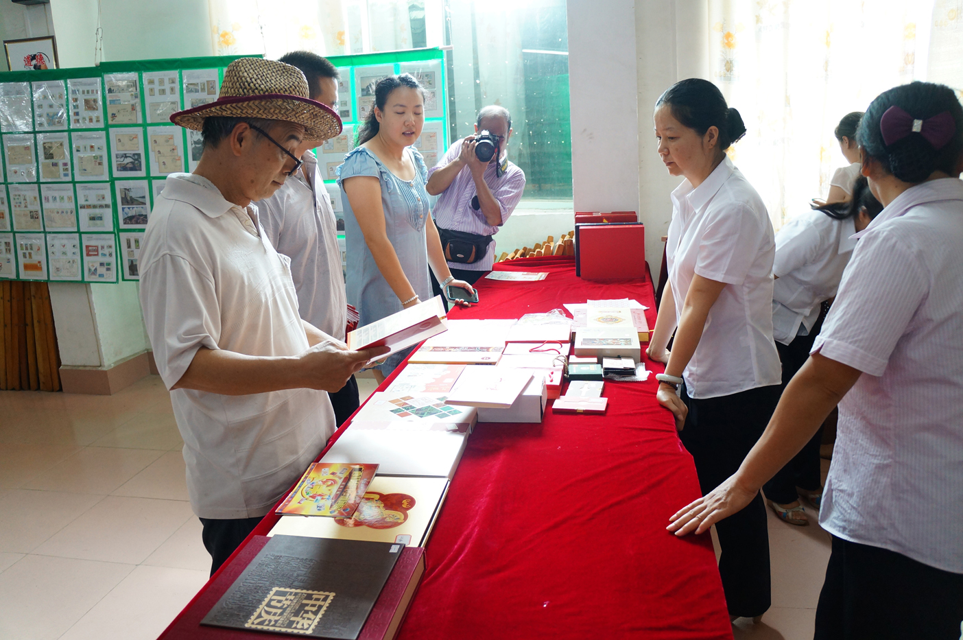 稀 世 珍 币 · 空 降 恭 城  广西精品钱币巡回展桂林恭城站圆满成功！145 / 作者:洁洁 / 帖子ID:103614