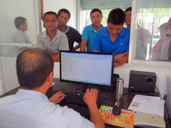 恭城农机局转变工作方式　解决服务农民“最后一公里”问题574 / 作者:哟西 / 帖子ID:104127