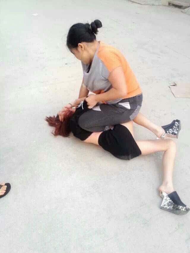 拳王争霸，正室KO小三!45 / 作者:罗少爷 / 帖子ID:104178